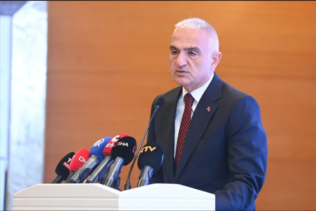 Bakan Ersoy: “Türkiye, 2026’nın ilk 6 ayında 25,7 milyar dolar turizm geliri elde etti”